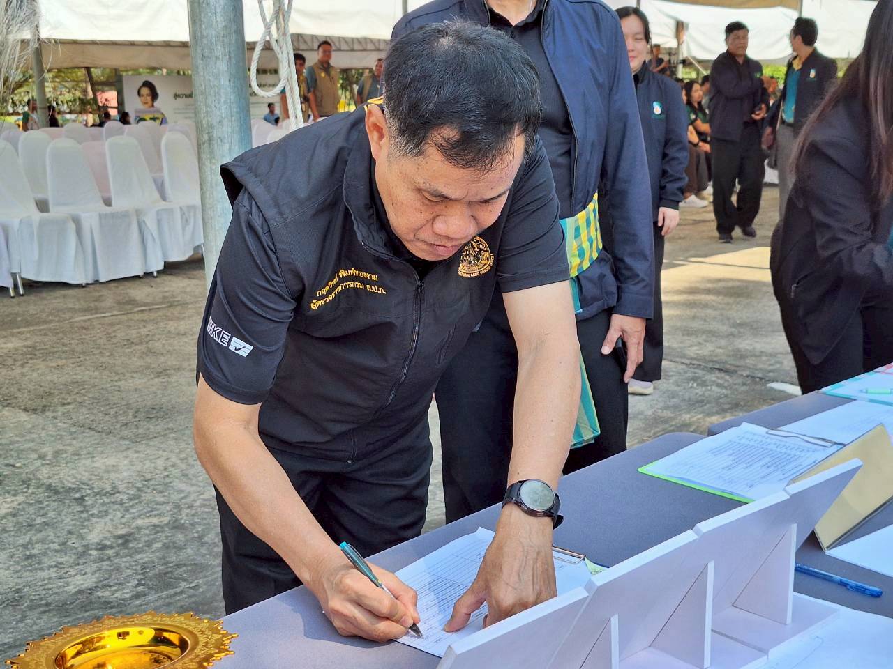 title - ผู้ตรวจราชการ ส.ป.ก. ร่วมเป็นเกียรติในพิธีปิดและมอบเกียรติบัตรแก่เยาวชนเกษตรกรรุ่นใหม่ โครงการพัฒนาเกษตรกรชาวสวนยางรุ่นใหม่ตามการขับเคลื่อนนโยบายของกระทรวงเกษตรและสหกรณ์ ประจำปี 2569 ณ ศูนย์เรียนรู้ยางพาราจังหวัดนครพนม อำเภอเมืองนครพนม จังหวัดนครพนม